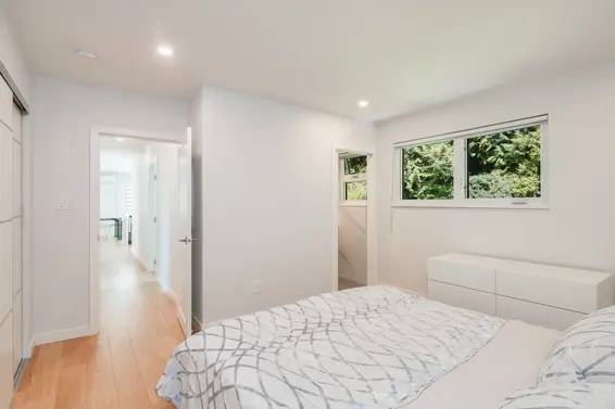 2996 Plymouth Drive, North Vancouver For Sale - image 15