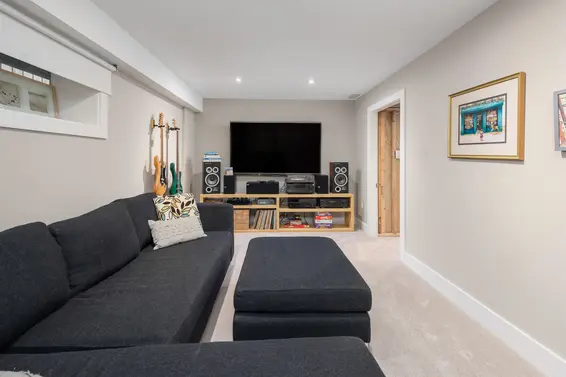 1144 West Keith Road, North Vancouver For Sale - image 27