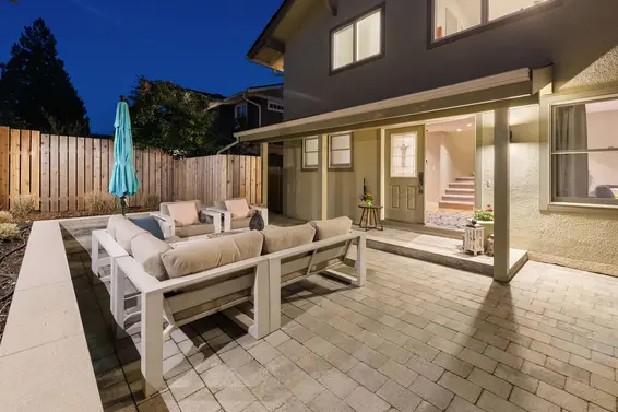 1144 West Keith Road, North Vancouver For Sale - image 32