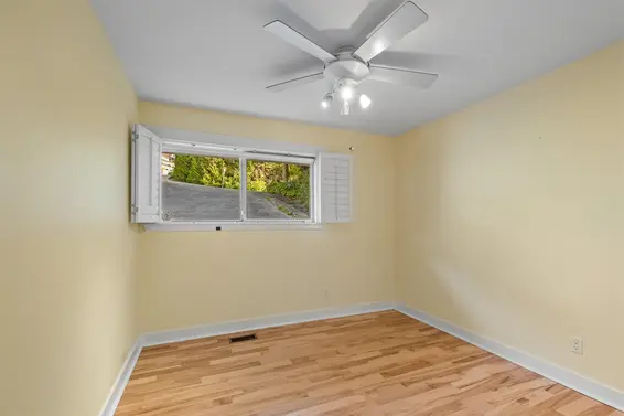353 Newdale Court, North Vancouver For Sale - image 27