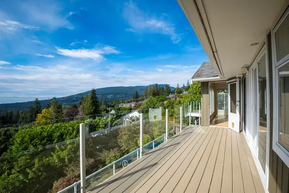 353 Newdale Court, North Vancouver For Sale - image 9