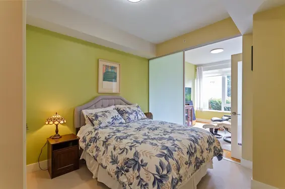 200 866 Arthur Erickson Place, West Vancouver For Sale - image 11