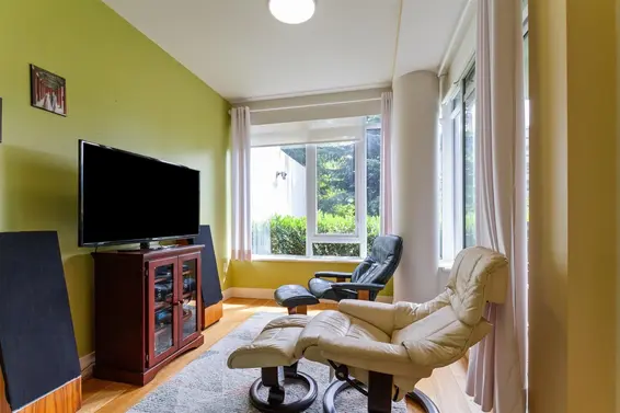 200 866 Arthur Erickson Place, West Vancouver For Sale - image 14