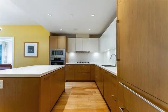 200 866 Arthur Erickson Place, West Vancouver For Sale - image 6