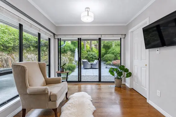 4739 Woodgreen Drive, West Vancouver For Sale - image 14