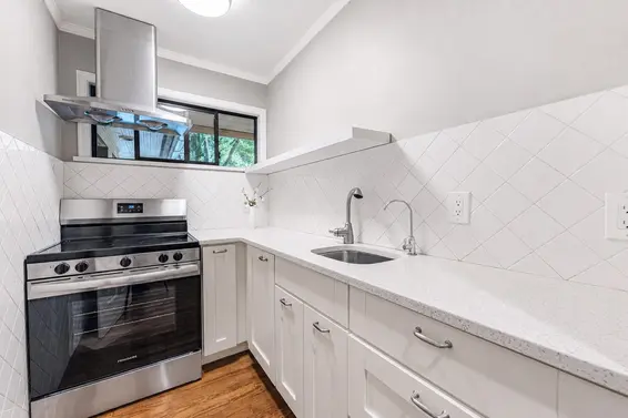 4739 Woodgreen Drive, West Vancouver For Sale - image 17