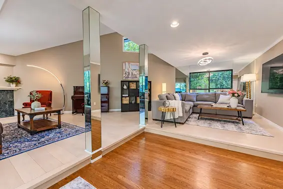 4739 Woodgreen Drive, West Vancouver For Sale - image 19