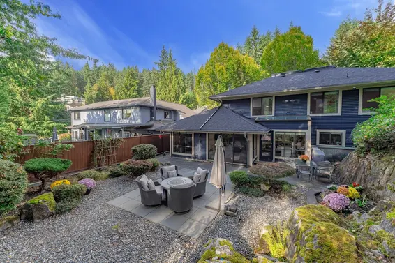 4739 Woodgreen Drive, West Vancouver For Sale - image 39