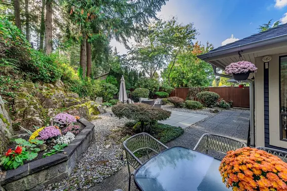 4739 Woodgreen Drive, West Vancouver For Sale - image 40