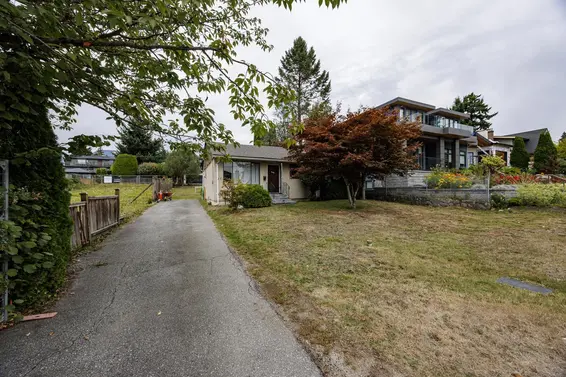 446 East 16th Street, North Vancouver For Sale - image 17