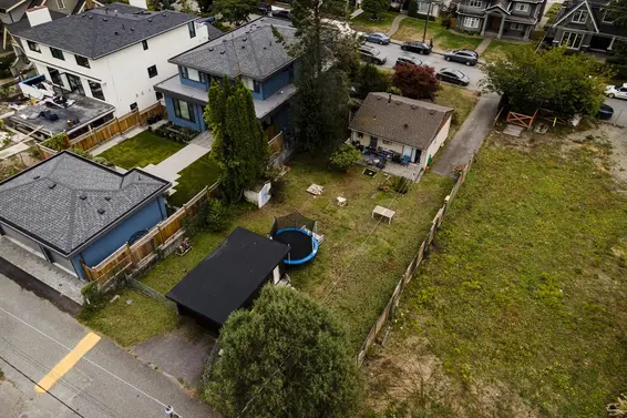 446 East 16th Street, North Vancouver For Sale - image 9
