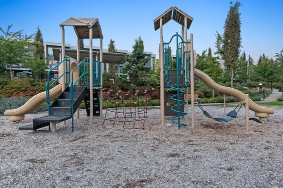 40 3596 Salal Drive, North Vancouver For Sale - image 31