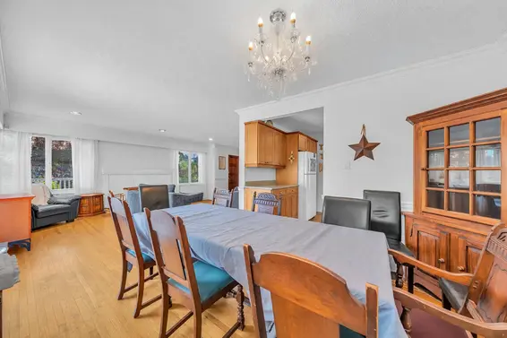 468 Saville Crescent, North Vancouver For Sale - image 17