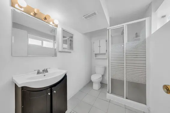 468 Saville Crescent, North Vancouver For Sale - image 32
