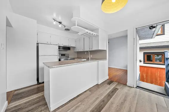 432 West 25th Street, North Vancouver For Sale - image 13