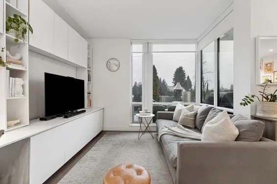 101 1550 Fern Street, North Vancouver For Sale - image 3