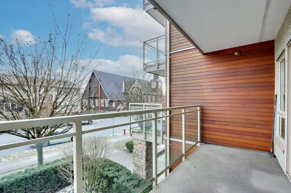 207 1033 St Georges Avenue, North Vancouver For Sale - image 24