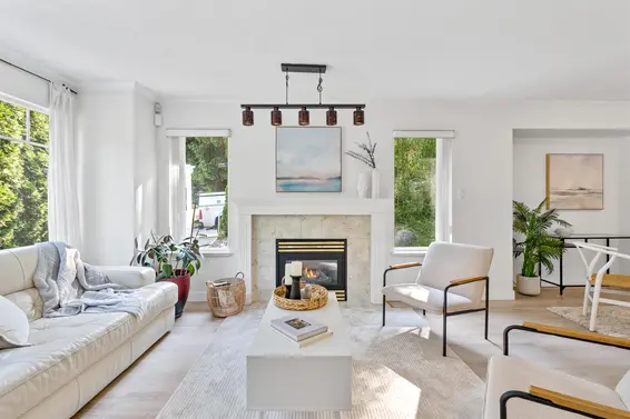 869 Seymour Boulevard, North Vancouver For Sale - image 3