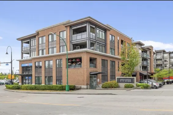 410 1673 Lloyd Avenue, North Vancouver