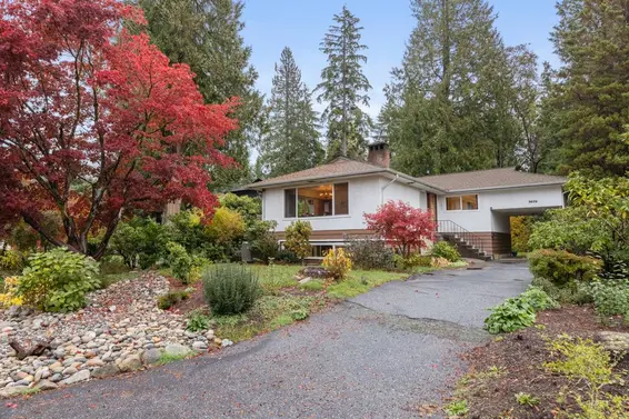 3670 Sunset Boulevard, North Vancouver