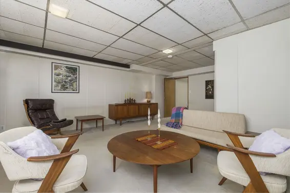 1008 West 17th Street, North Vancouver For Sale - image 24