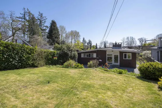 1008 West 17th Street, North Vancouver For Sale - image 3