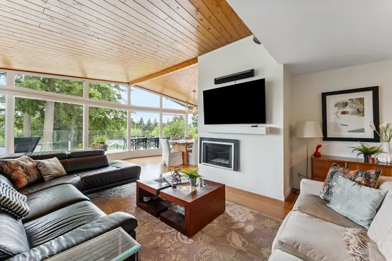 4375 Woodcrest Road, West Vancouver For Sale - image 12
