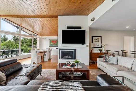 4375 Woodcrest Road, West Vancouver For Sale - image 13