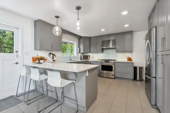 4375 Woodcrest Road, West Vancouver For Sale - image 16