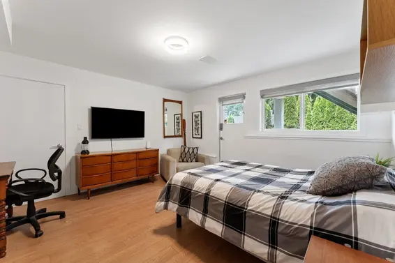 4375 Woodcrest Road, West Vancouver For Sale - image 29