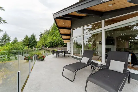 4375 Woodcrest Road, West Vancouver For Sale - image 5