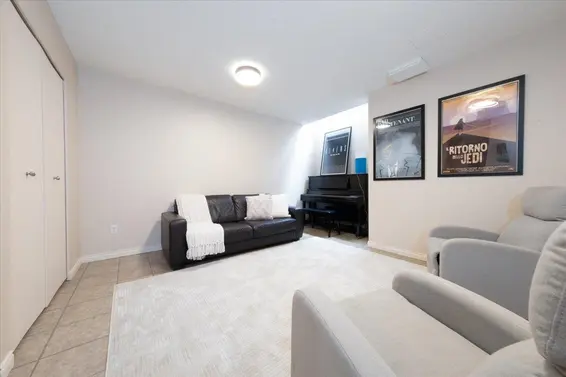 6 251 West 14th Street, North Vancouver For Sale - image 25