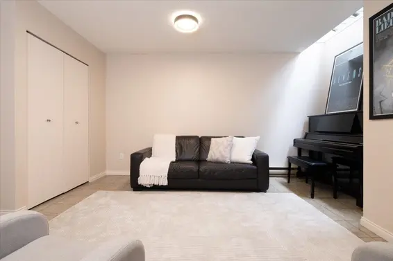 6 251 West 14th Street, North Vancouver For Sale - image 26