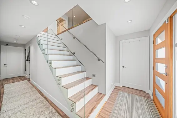 3630 Bluebonnet Road, North Vancouver For Sale - image 2