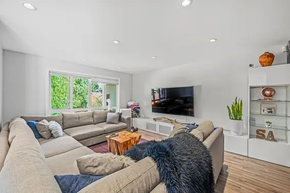 3630 Bluebonnet Road, North Vancouver For Sale - image 8