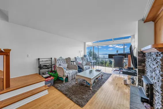 432 Crosscreek Road, Lions Bay For Sale - image 12