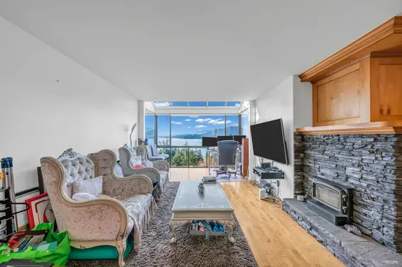 432 Crosscreek Road, Lions Bay For Sale - image 15