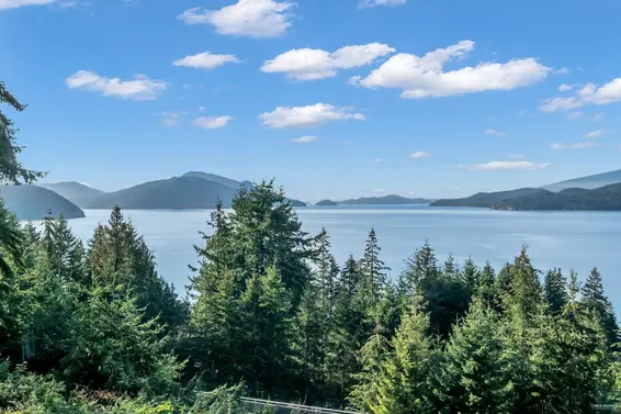 432 Crosscreek Road, Lions Bay For Sale - image 6