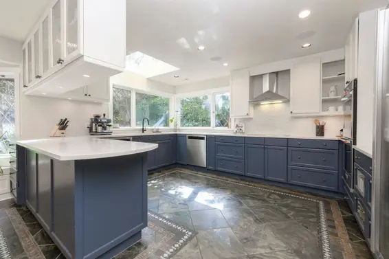 3179 Capilano Crescent, North Vancouver For Sale - image 7
