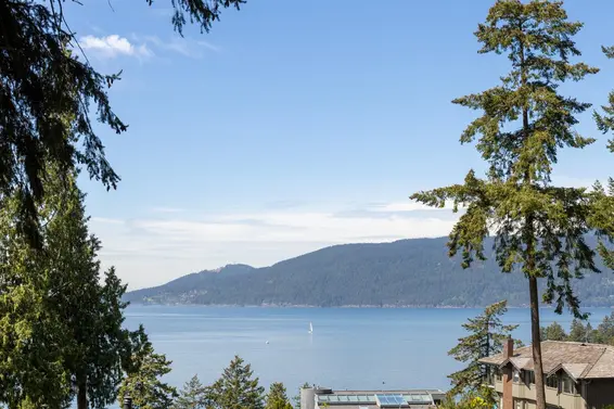 5502 Parthenon Place, West Vancouver For Sale - image 16