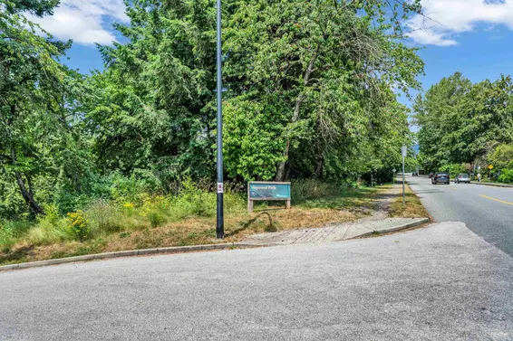 408 1621 Hamilton Avenue, North Vancouver For Sale - image 3