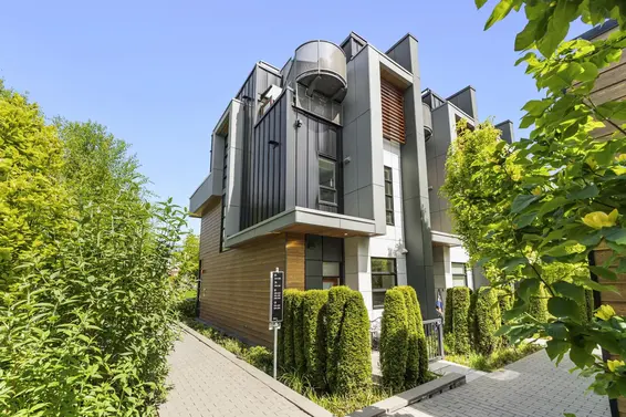 153 2060 Curling Road, North Vancouver For Sale - image 36