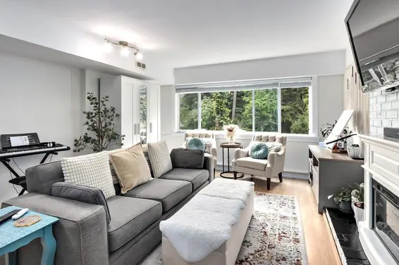 1127 Caledonia Avenue, North Vancouver For Sale - image 26
