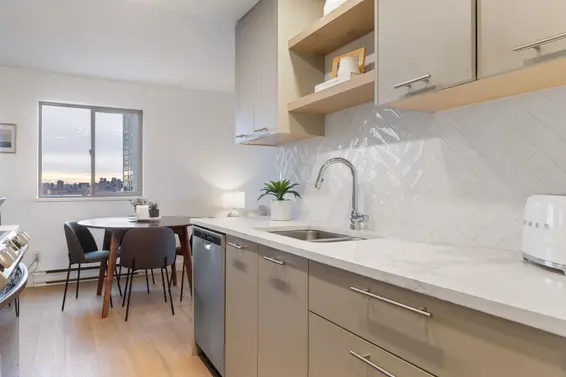 905 110 West 4th Street, North Vancouver For Sale - image 12