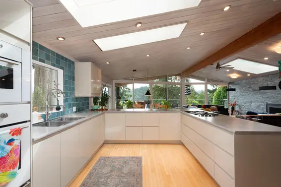 2873 Panorama Drive, North Vancouver For Sale - image 15