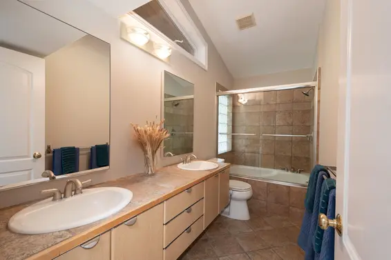 2873 Panorama Drive, North Vancouver For Sale - image 26