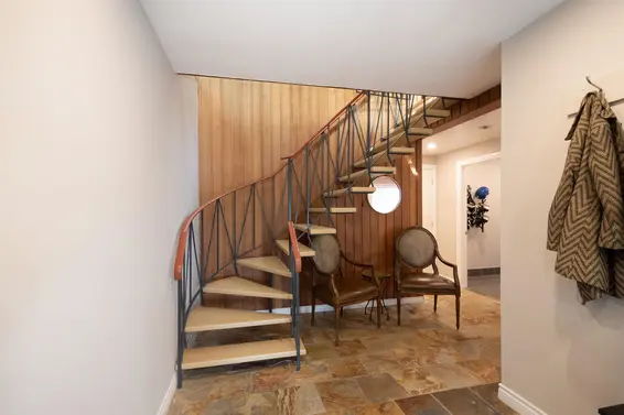 2873 Panorama Drive, North Vancouver For Sale - image 4