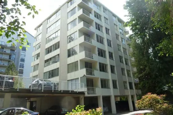 503 1785 Esquimalt Avenue, West Vancouver