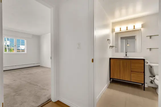 304 120 West 17th Street, North Vancouver For Sale - image 10