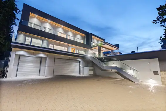 1265 Queens Avenue, West Vancouver For Sale - image 37
